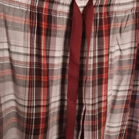 Victoria's Secret Red Plaid Lightweight Pajama Pants Large - Picture 5 of 7